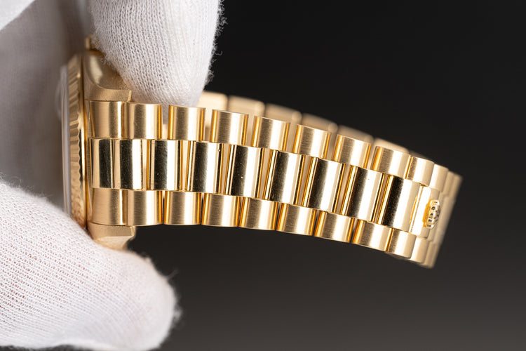 1987 Rolex 18038 18K Day-Date Champagne dial