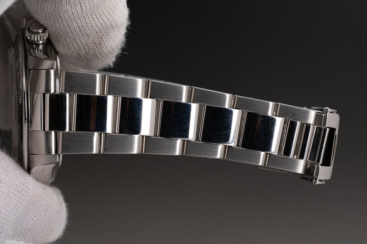 1996 Rolex Cosmograph Daytona 16520 White Dial with Box, Papers and Hang Tags