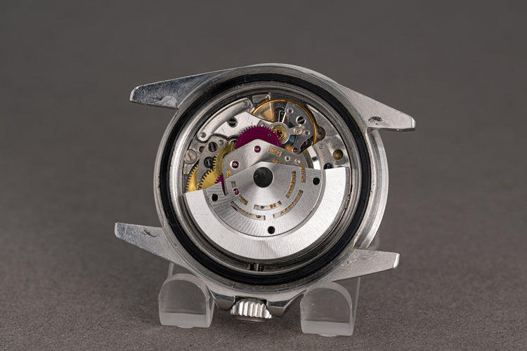 1967 Rolex Submariner 5513 Meters 1st Dial Creamy lume & hands Service papers