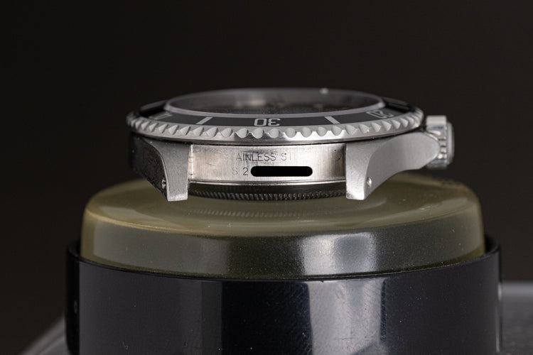 1993 Rolex Submariner 14060 Tritium Lume