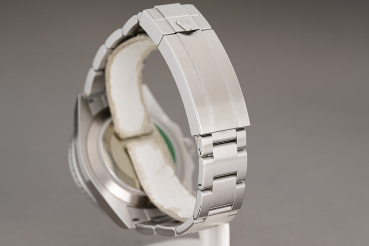 Unworn 2021 Rolex Submariner 124060 Full Set