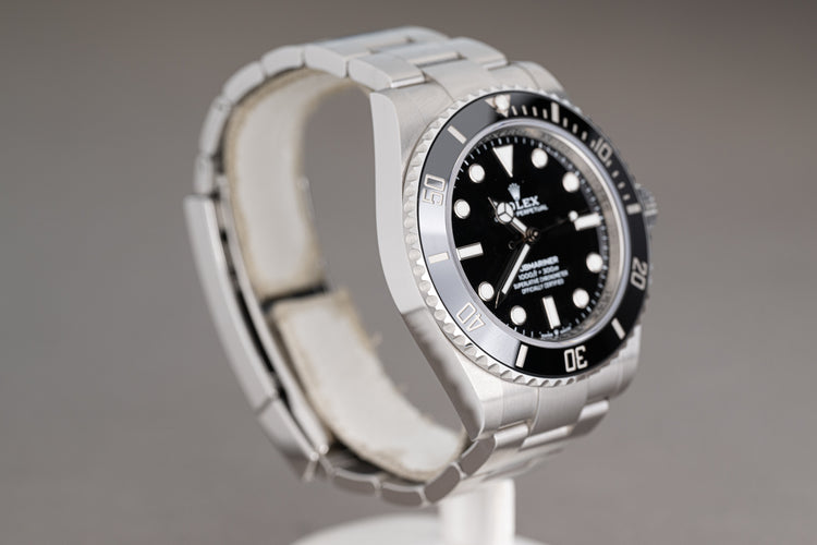 Unworn 2021 Rolex Submariner 124060 Full Set