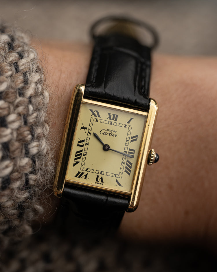 Cartier Argent 925 Plaque Tank "Must de Cartier" Sapphire Cabochon Crown Manual Wind with Cartier Booklet and Travel Case