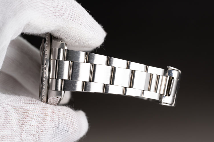 1984 Rolex Submariner 16800 Glossy Dial White Gold Surround Markers Creamy Lume Plots & Hands