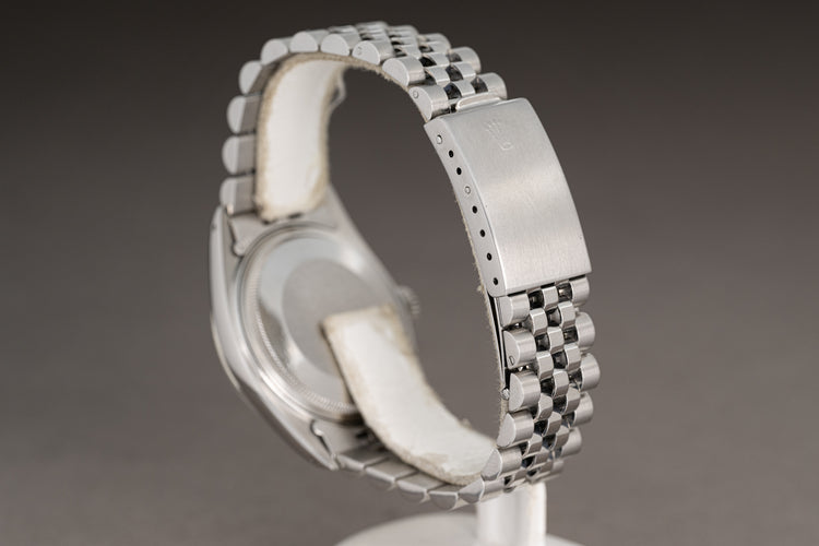 1978 Rolex 36mm Datejust Model 16014 Gray Linen Swiss only Dial Jubilee Bracelet