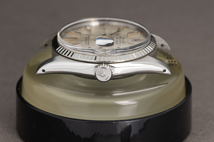 1978 Rolex 36mm Datejust Model 16014 Gray Linen Swiss only Dial Jubilee Bracelet