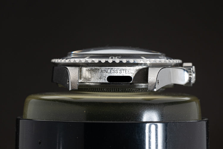 Rolex Submariner 5513 w/ Service Case, Creamy Tritium Hands, Faded Bezel Insert