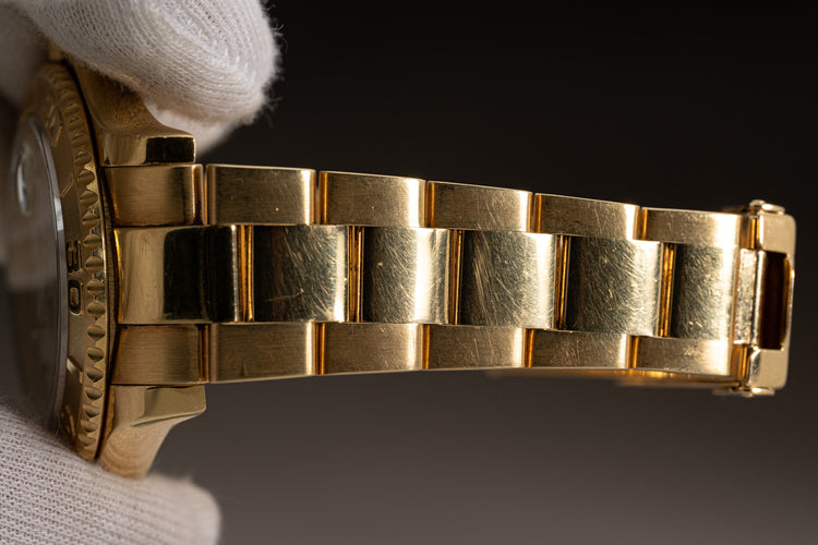 1997 Rolex 18K Yellow Gold Yacht-Master White Dial & Tritium hands