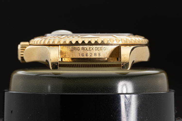 1997 Rolex 18K Yellow Gold Yacht-Master White Dial & Tritium hands