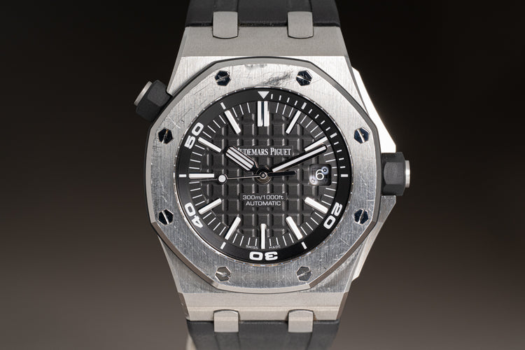 2019 AP Royal Oak OffShore Model 15710ST.A002CA.01 Box, Card, Booklets & Extra Straps