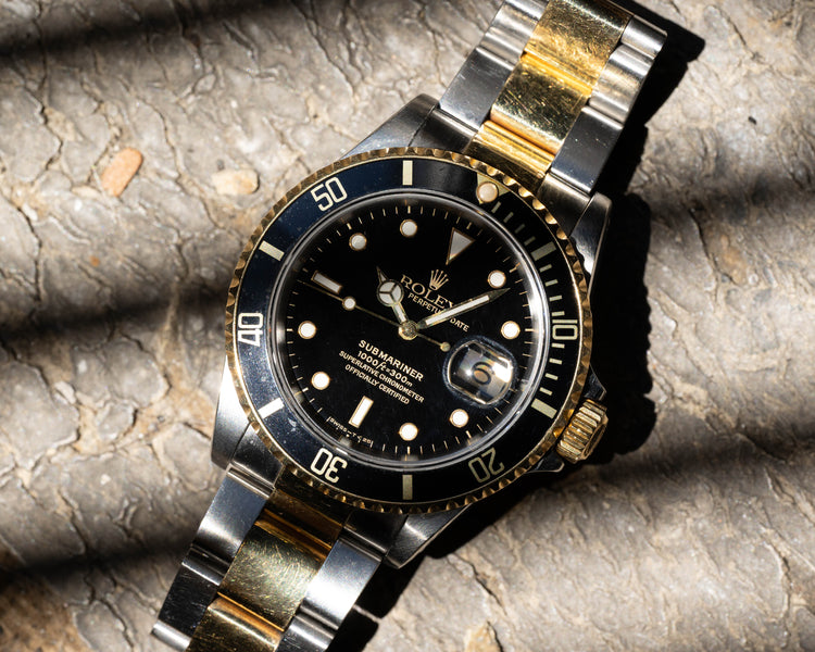 1993 Rolex 16613 18K/ST Submariner Black dial w/ Box, Booklets & Hangtags