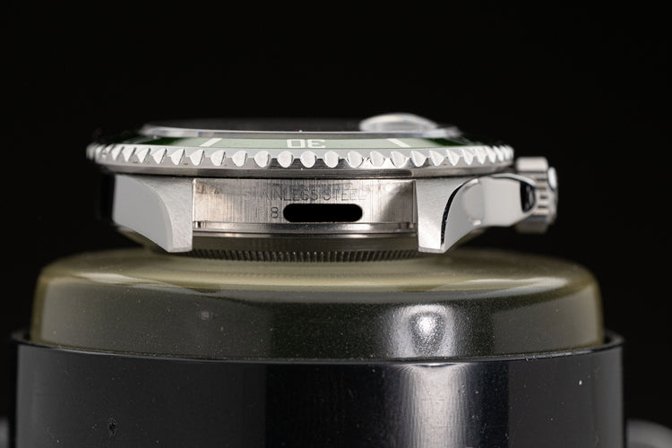 2005 Rolex 16610 Submariner Green Bezel with Rolex Service Card