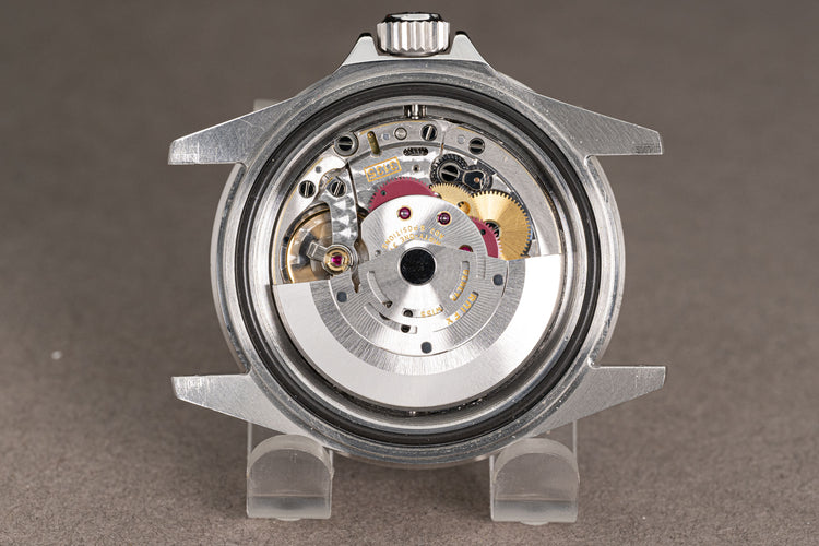 2005 Rolex 16610 Submariner Green Bezel with Rolex Service Card