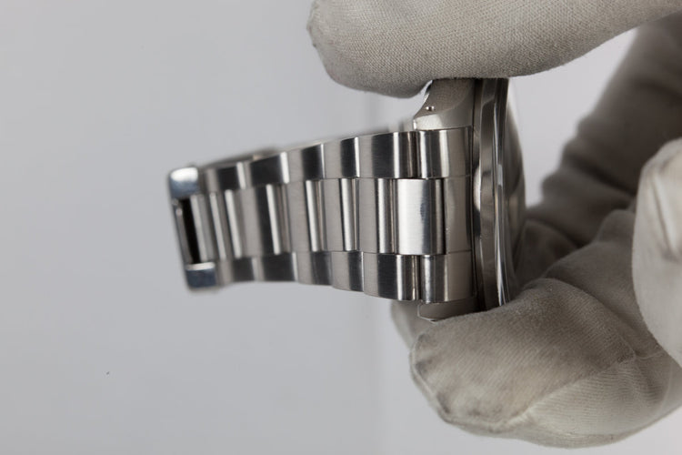 1989 Rolex Explorer I 1016 L serial