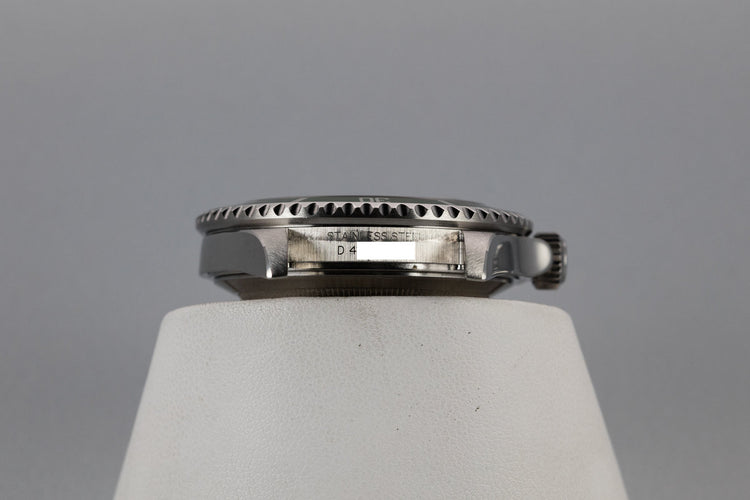 2005 Rolex Green Submariner 16610V with Box and Papers