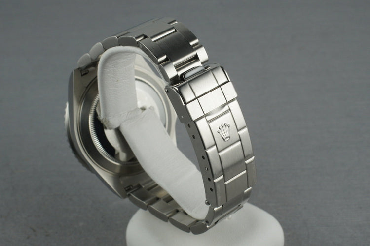 Rolex Green Submariner 16610 LV with Box and Papers Z serial