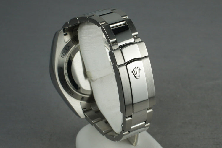 2009 Rolex Milgauss Green 116400V with Box and Papers