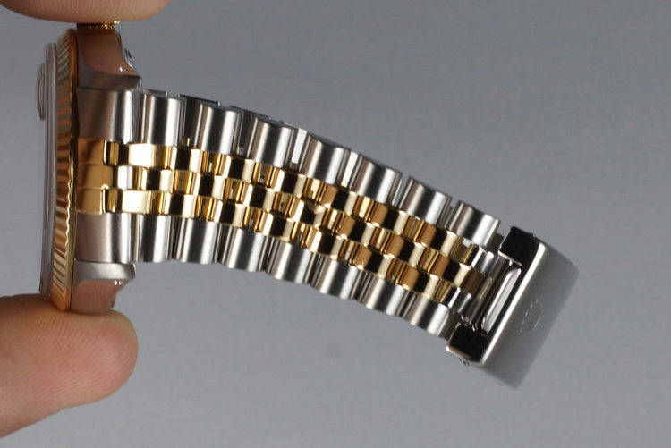 1991 Rolex Two Tone DateJust 16233 Black Tapestry Dial with Concentric Circles