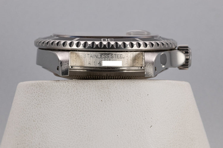 1999 Rolex Submariner 16610 SWISS Only with Papers