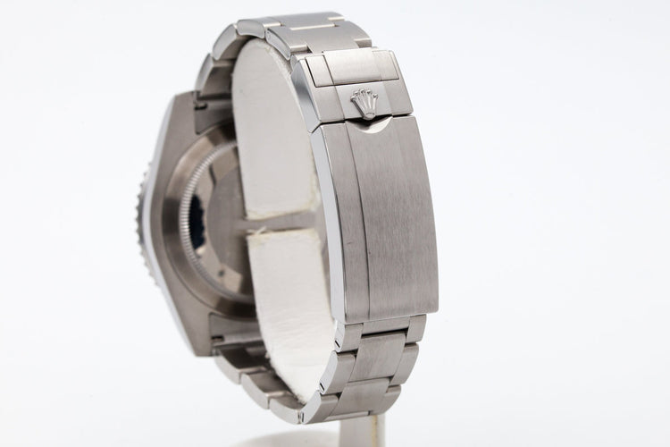 2016 Rolex Submariner 114060