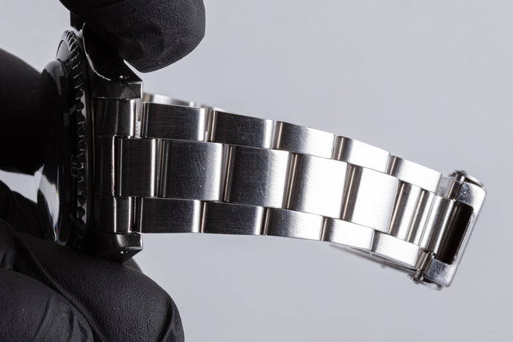 1984 Vintage Unpolished Rolex Submariner 5513 Glossy White Gold Surround Dial