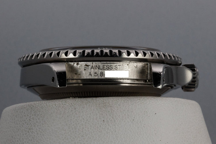 1999 Rolex Submariner 16610 SWISS Only Dial with Box and Papers