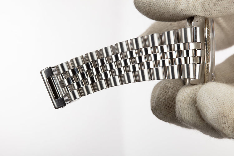 1978 Rolex DateJust 1601 Silver Sigma Dial with Service Papers