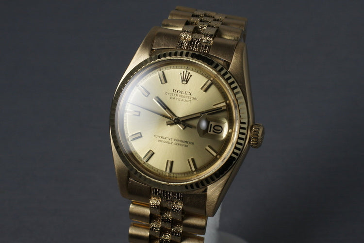 1972 Rolex Uncommon Datejust 1611 18K with bracelet with Fat Boy Dial
