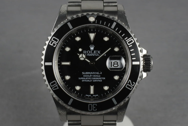 2001 Rolex Submariner 16610 Box and Papers