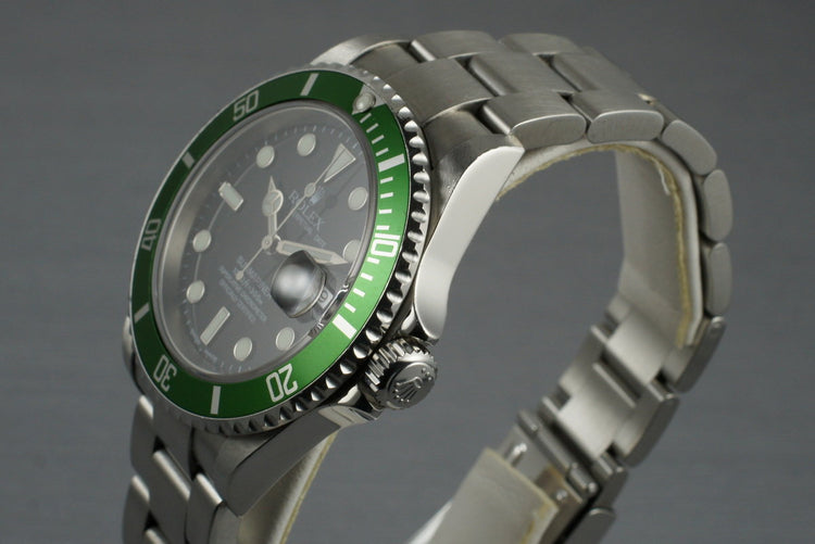 2005 Rolex Submariner 16610V with Box and Papers