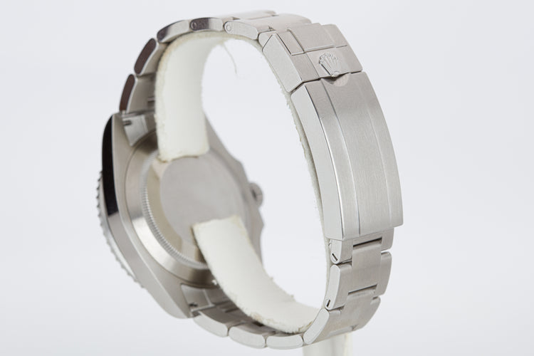 2021 Rolex 126610LN 41mm Submariner Date w/ Box, Card, HangTags & Booklets