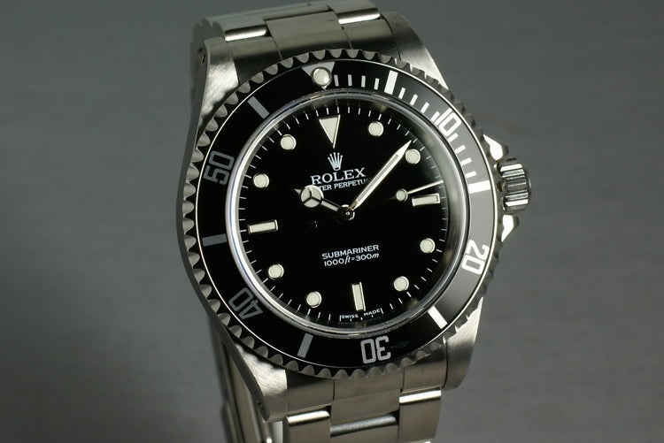 Rolex Submariner 14060 Z serial with box and Papers