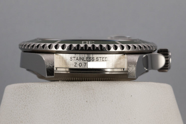 2006 Rolex Anniversary Green Submariner 16610LV with Box and Papers