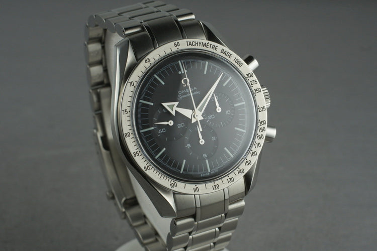 Omega Speedmaster Professional 35945000 with Box and Papers