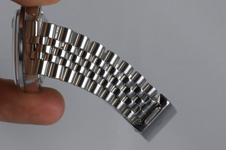 1972 Rolex OysterDate 6694 Silver Dial