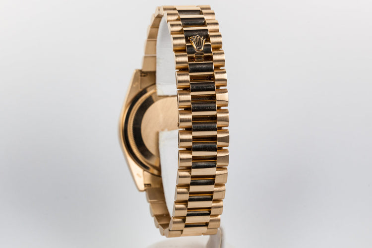 2002 Rolex YG Day-Date 118238 with Box