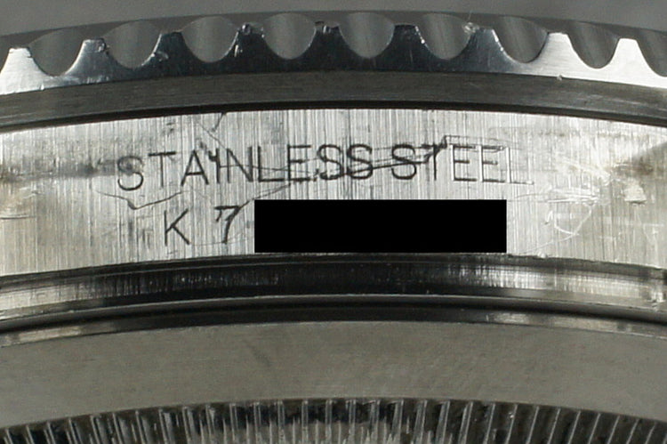 2001 Rolex Submariner 16610 with Box and Papers