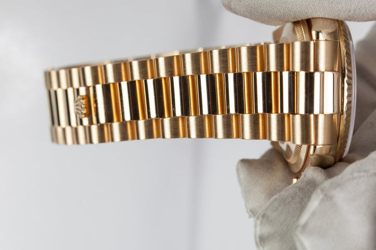 2002 Rolex YG Day-Date 118238 with Box