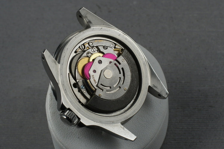 Rolex Submariner 5513 with feet first serif dial