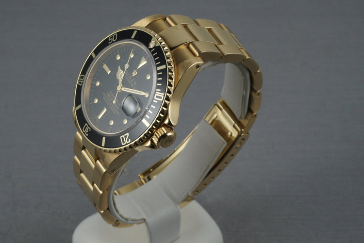 Submariner 18K 16808 Black Nipple Dial with Box and Papers