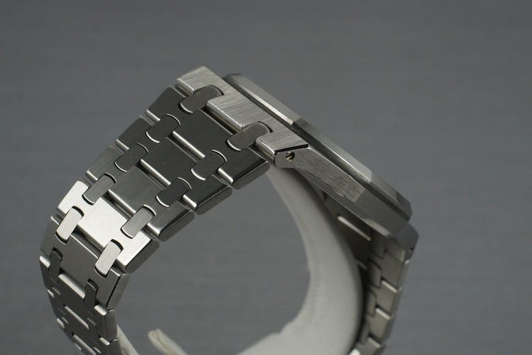 1970’s Audemars Piguet 5402 with Tropical Dial