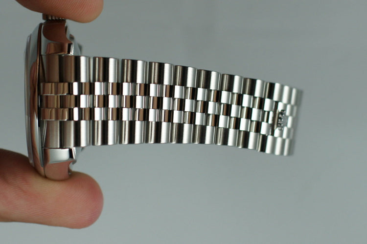 2007 Rolex Datejust 116200 with Box and Papers