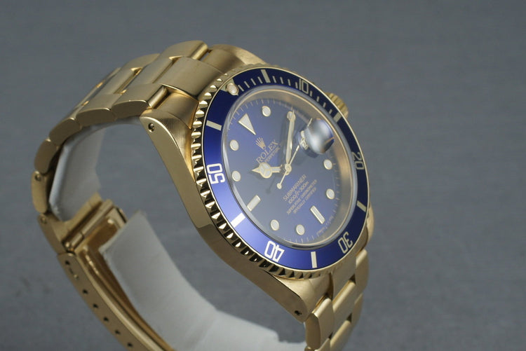 Rolex Submariner 16618 with Blue Dial