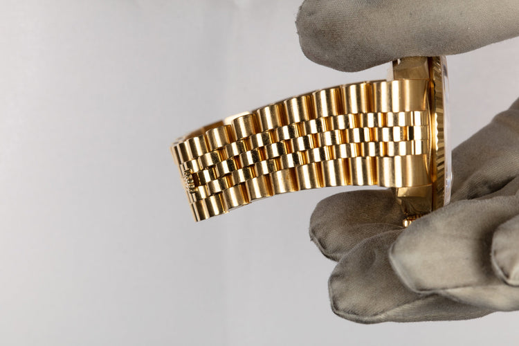 1995 Rolex 18K YG DateJust 16238 Champagne Dial