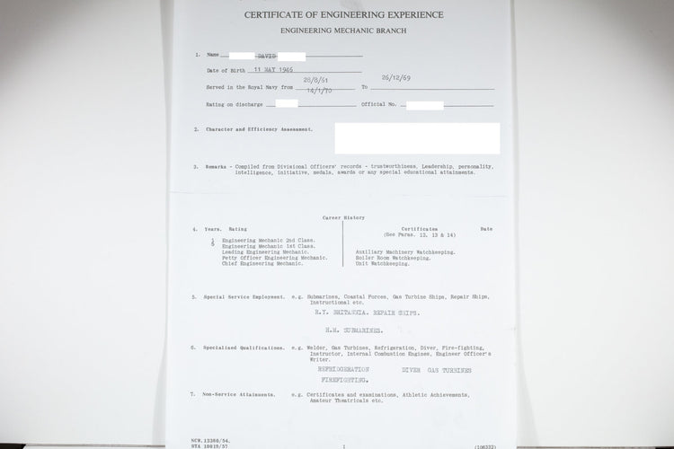 1963 Rolex Submariner 5513 Pointed Crown Guard Case with Gilt Underline Dial with Royal Navy Dive History