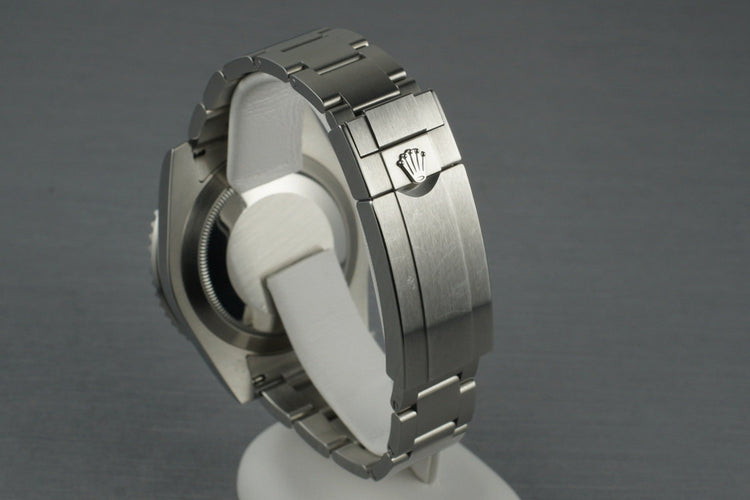 2010 Rolex Submariner 116610LN with Box and Papers