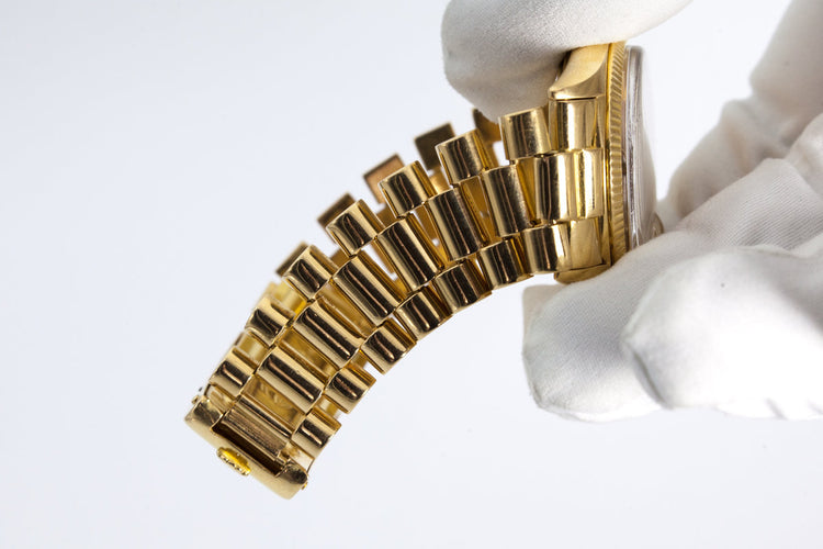 1961 YG Rolex DateJust 1601 with original Papers