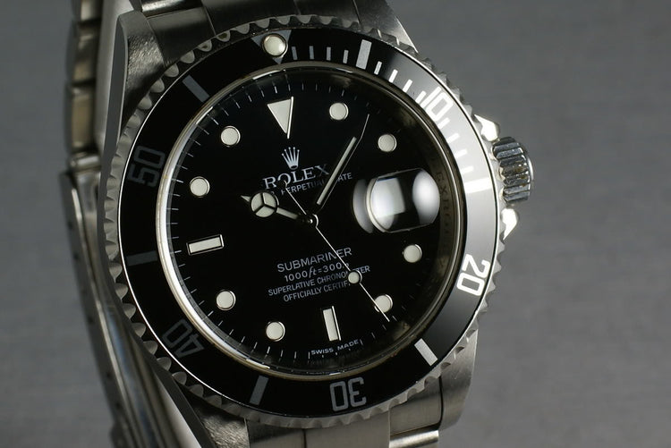 Rolex Submariner 16610 M serial