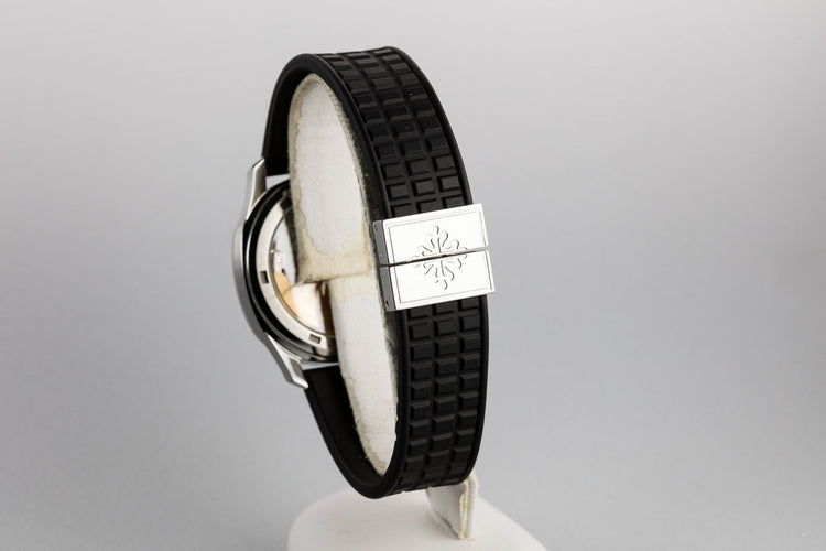 Patek Philippe 36mm Aquanaut 5066A-001