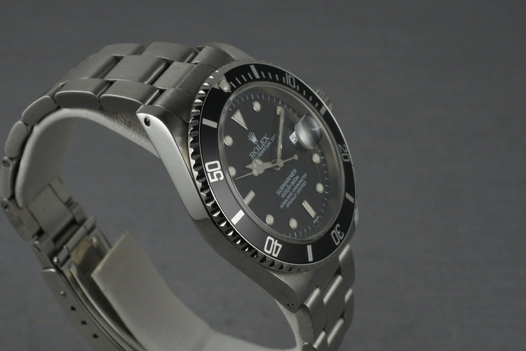 1999 Rolex Submariner 16610 Box and Papers